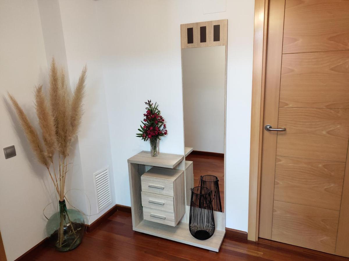 Apartamento Plaza De La Iglesia Делтебре Екстериор снимка